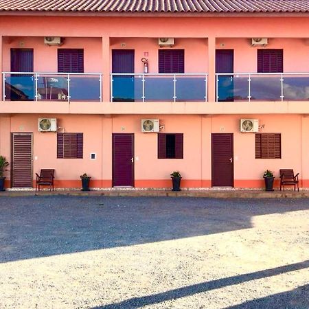 Hotel Campina Posse  Buitenkant foto